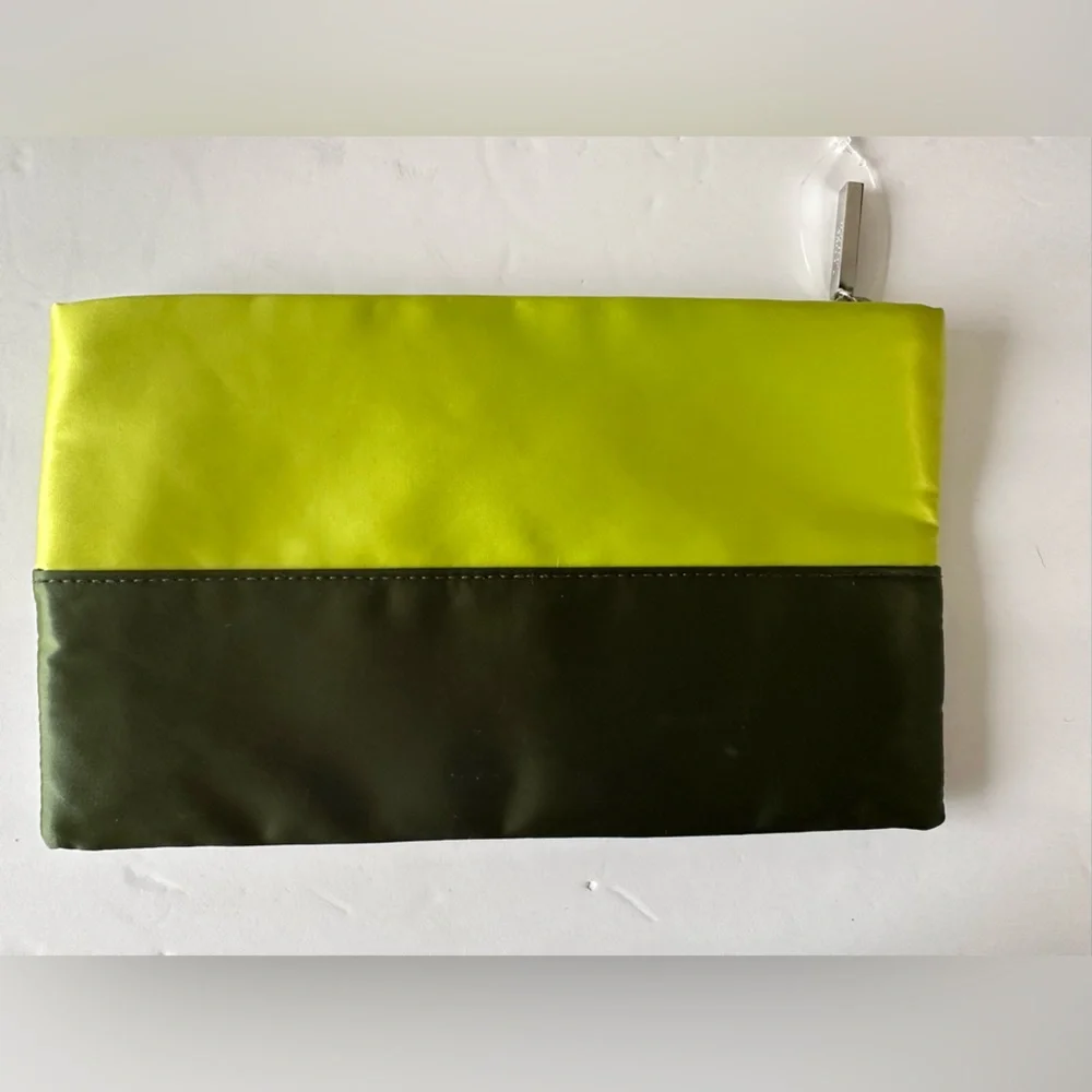 LA MER -  Green and Olive‎ Clutch with Silver Zipper